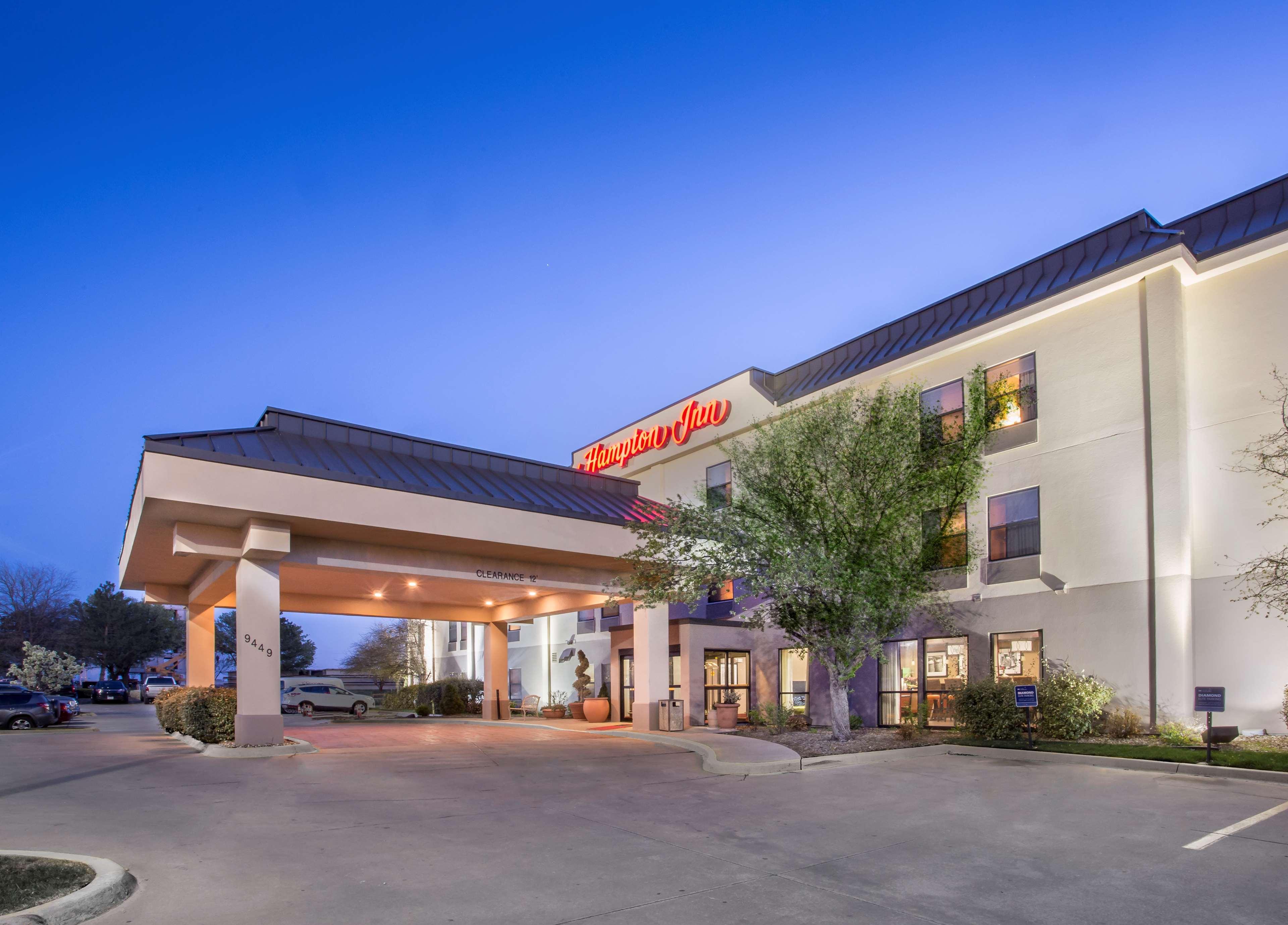 Hampton Inn Wichita-East Exteriér fotografie